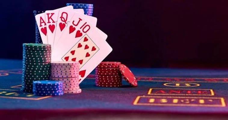 Cách Chơi Poker Tại Empire777 Để Tăng Cơ Hội Thắng Lớn 8 Cách Chơi Poker Tại Empire777 Để Tăng Cơ Hội Thắng Lớn